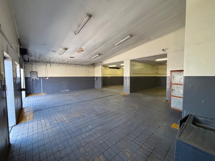 To Let commercial Property for Rent in Paarden Eiland Western Cape